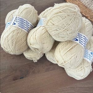 7 Monsanto Cream Yarn Skeins Dogart acrilon